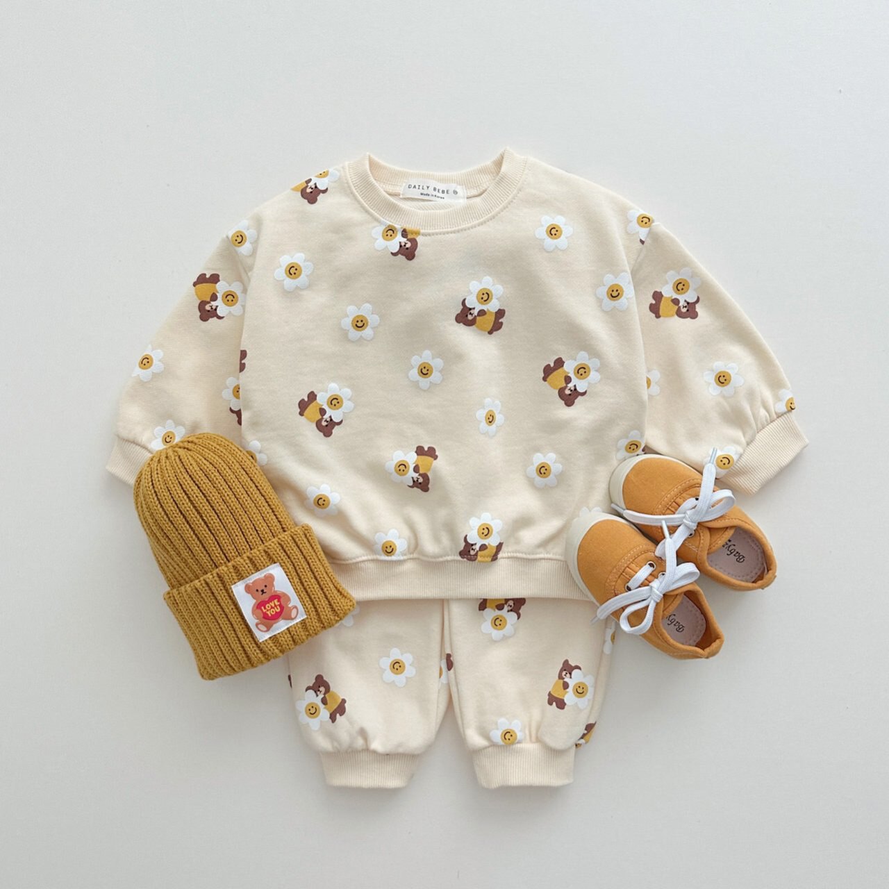 Bear hug Tracksuit Set Beige