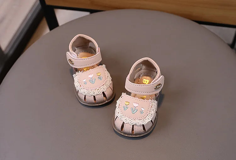 Tulip & Lace Sandals
