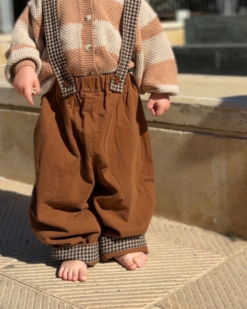 The contrast suspender trousers