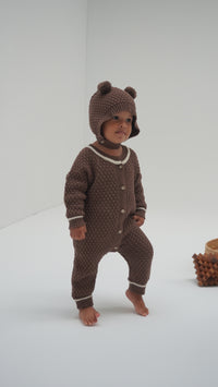 Bubbly Bear knitted outfit