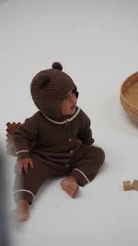 Bubbly Bear knitted outfit