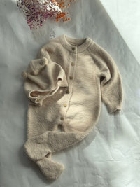 Bear Pom-Pom fluffy outfit