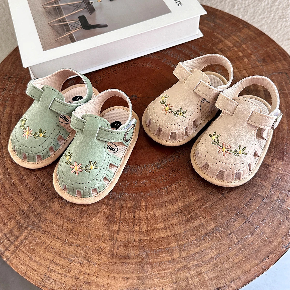 Floral baby sandals