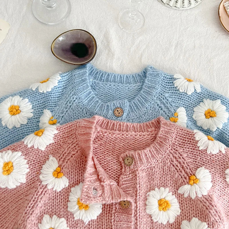 Daisy embroidery cardigan