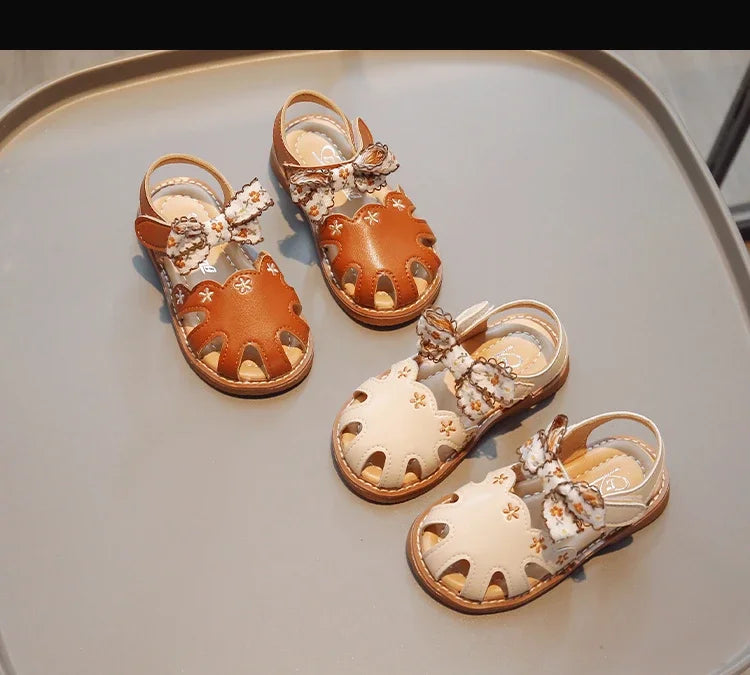 Bow toddler sandals