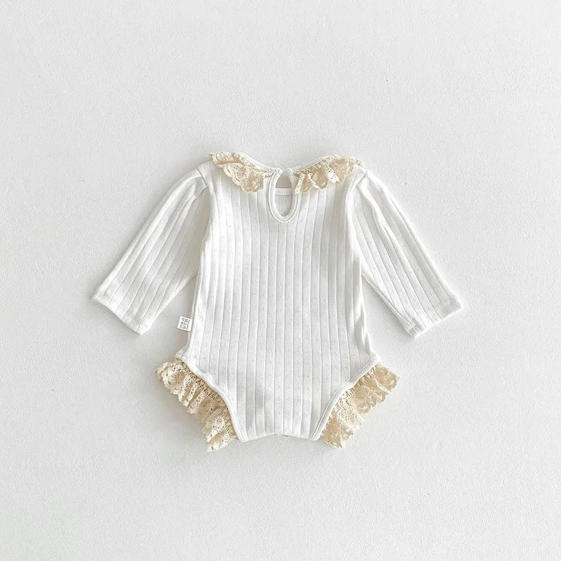 Ava lace bodyromper