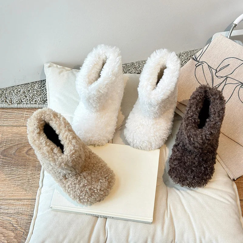 Teddy warm cozy booties