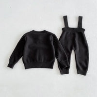 Snowflakes knitted pieces