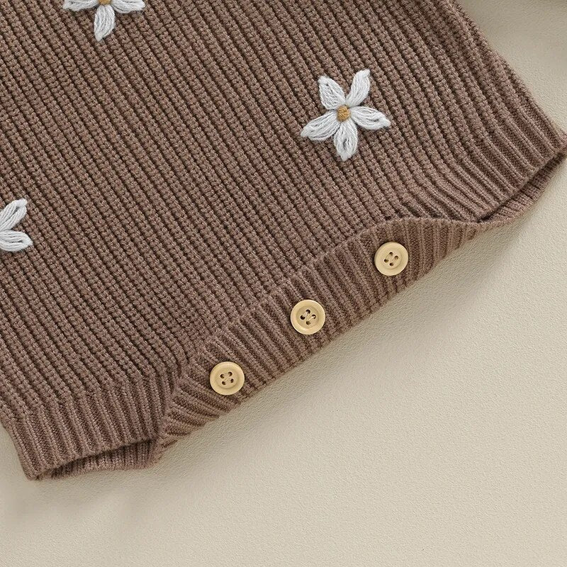 White flowers knitted romper Chocolate