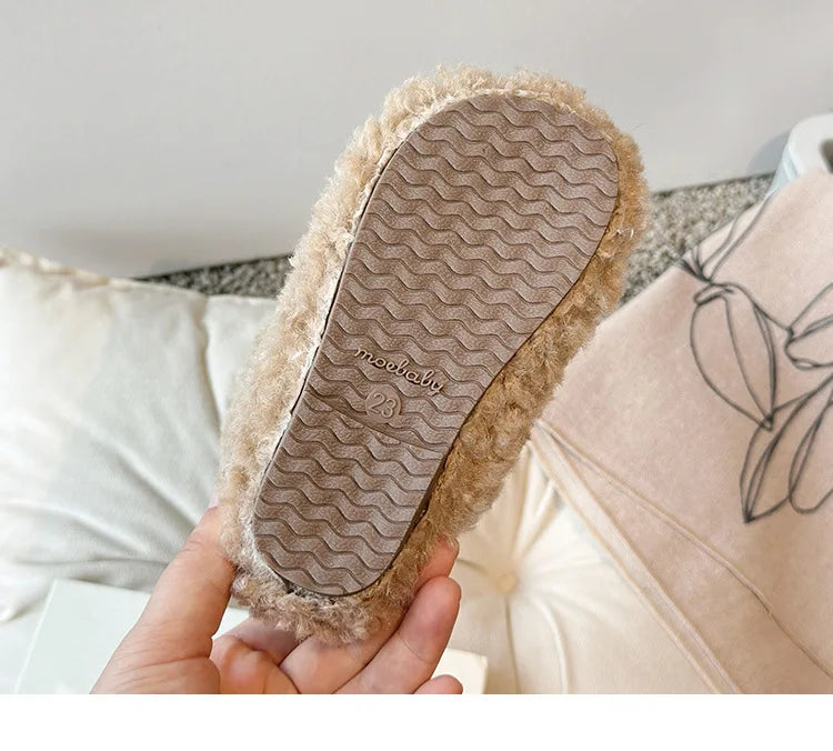 Teddy warm cozy booties