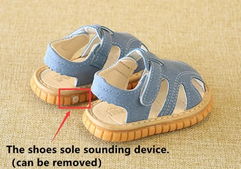 The everyday baby sandals (With a sound)