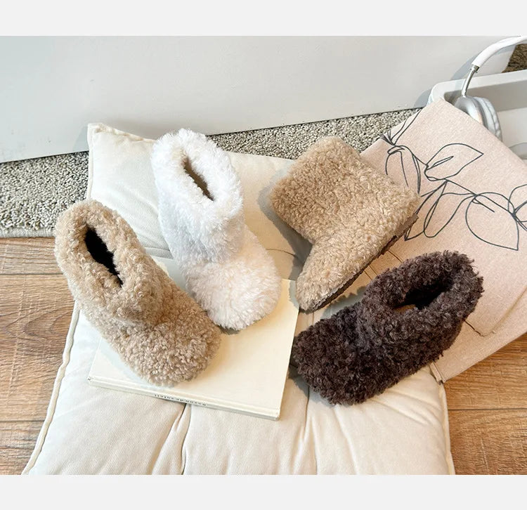 Teddy warm cozy booties