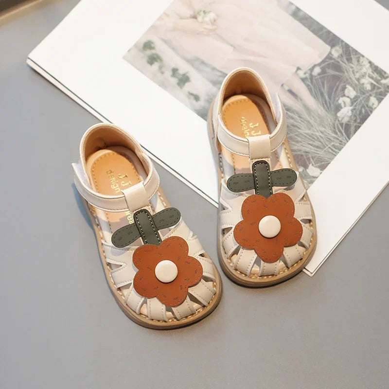 Flower nostalgic Sandals