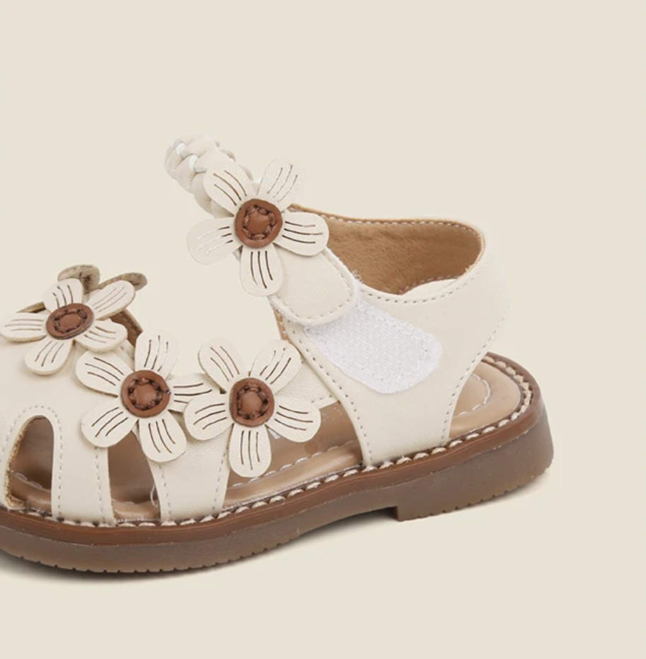 Sweet Daisy Sandals