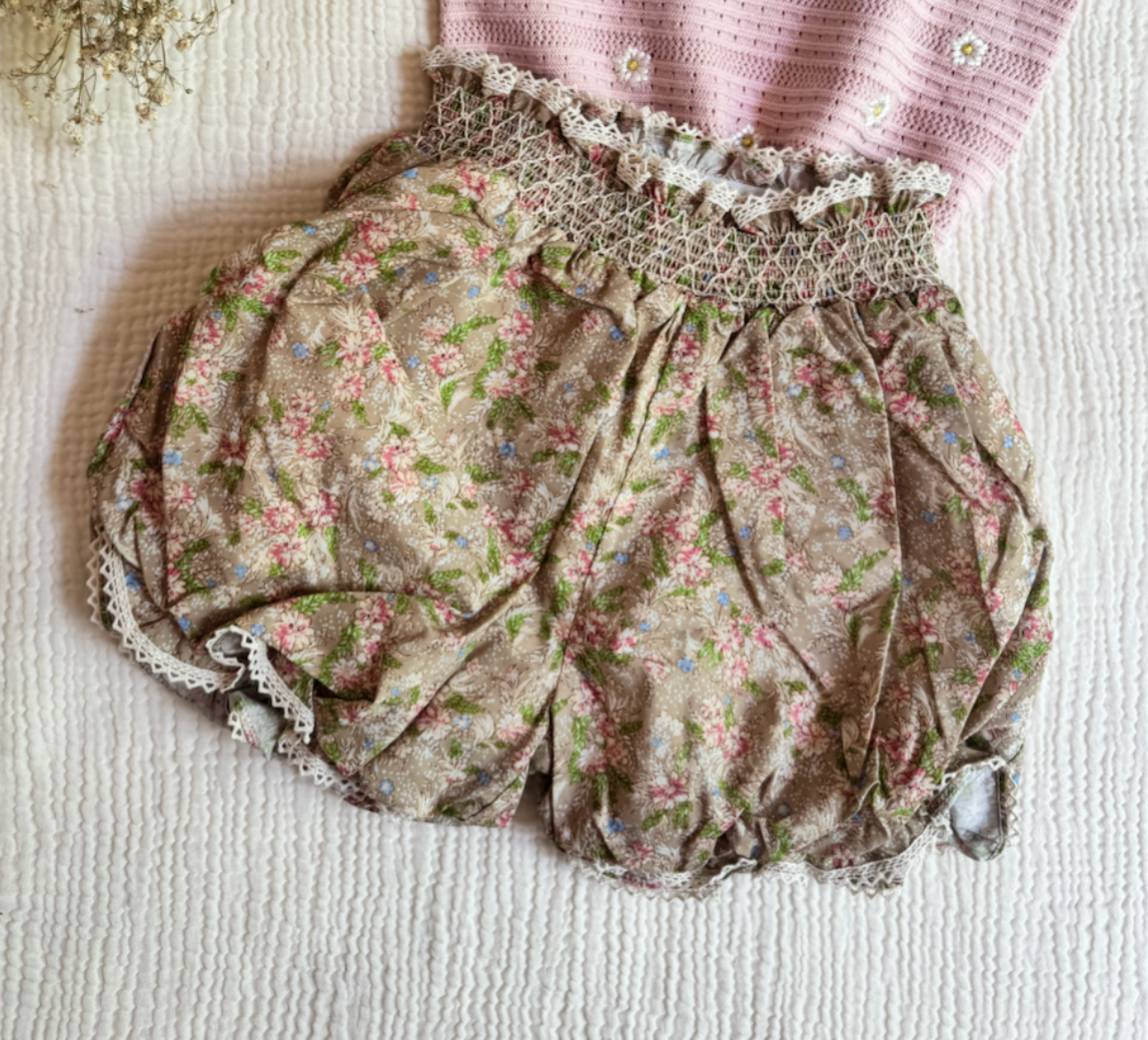 Lace trimmed Puff Bloomers