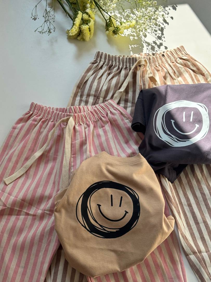 Happy Scribbled Tee