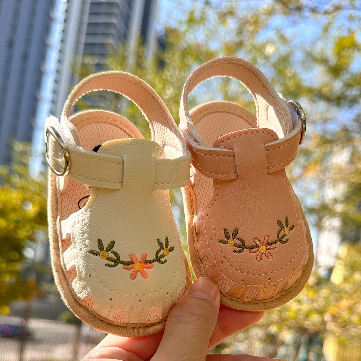 Floral baby sandals